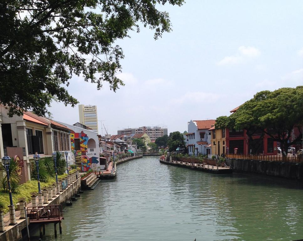 Relax & Chill At Malacca River Екстер'єр фото